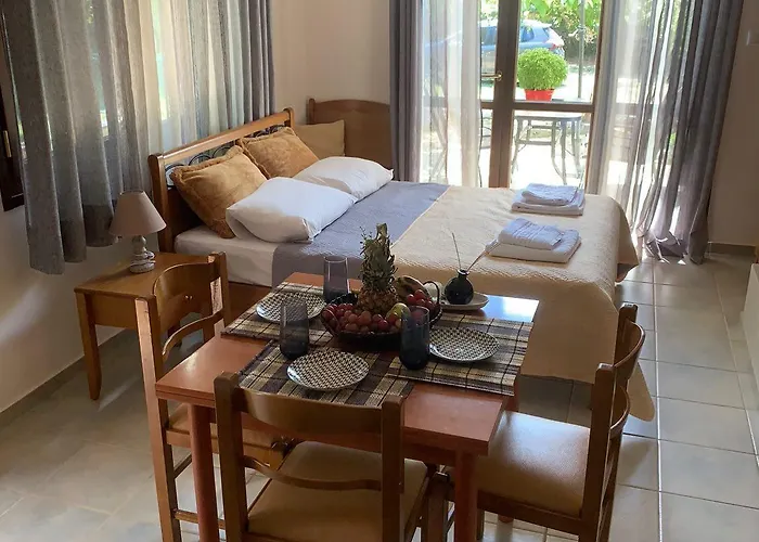 Olympia's Seaside Tatil Evi